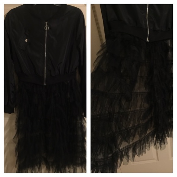 Black Ruffle Jacket - Picture 6 of 11